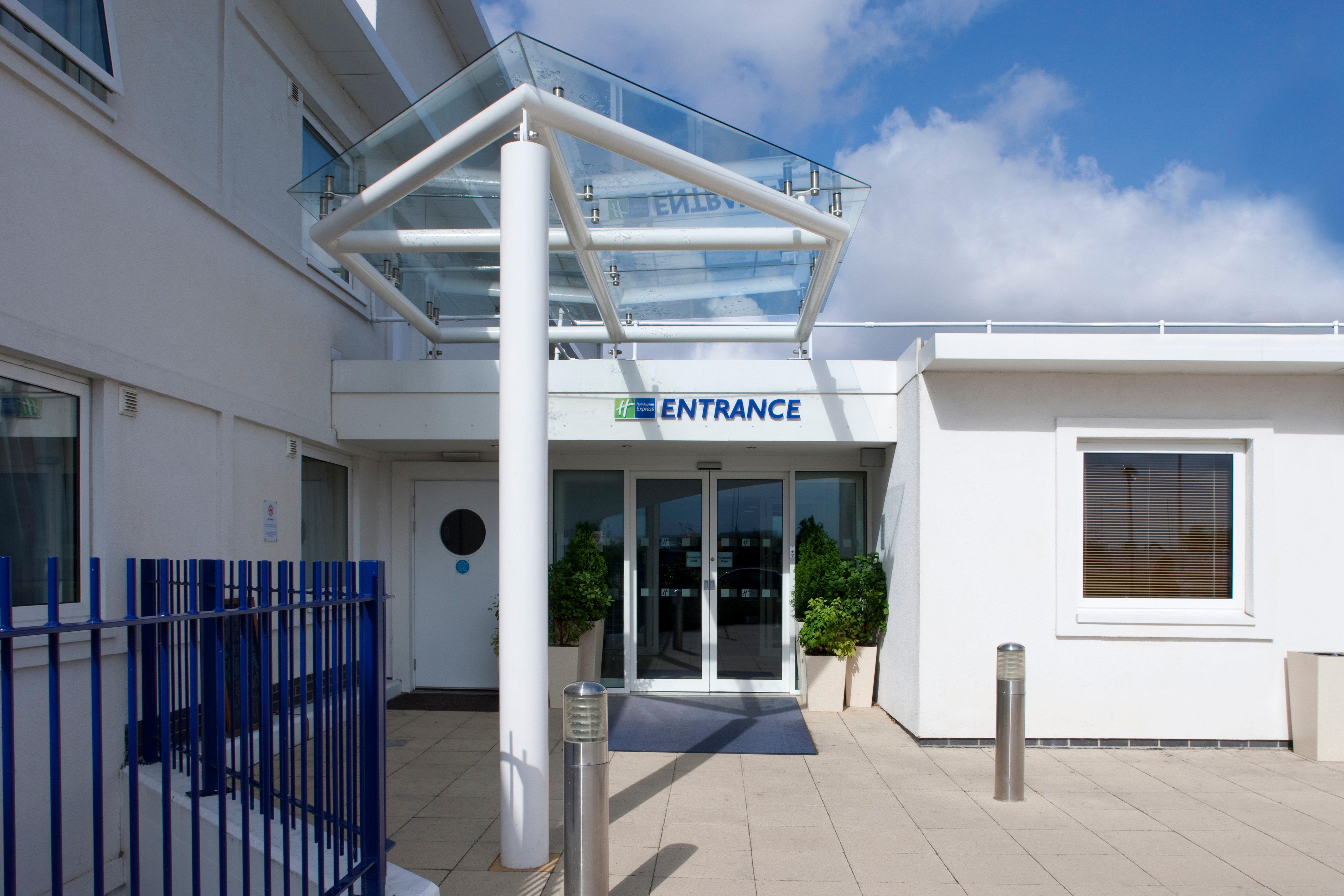 Holiday Inn Express Ramsgate - Minster By Ihg Εξωτερικό φωτογραφία